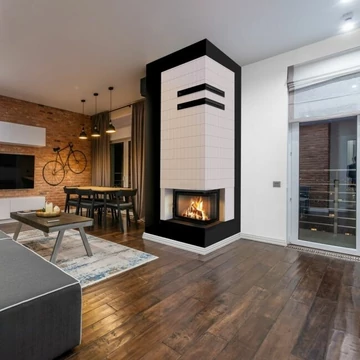 KRATKI LUCY 12 JOBBOS 